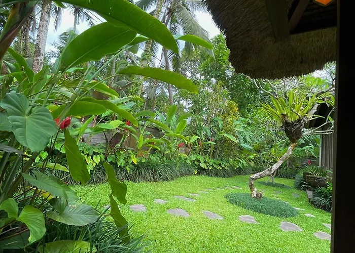 Villa Thani