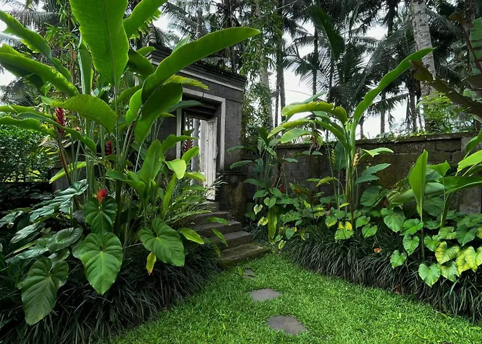 Thani Villa *