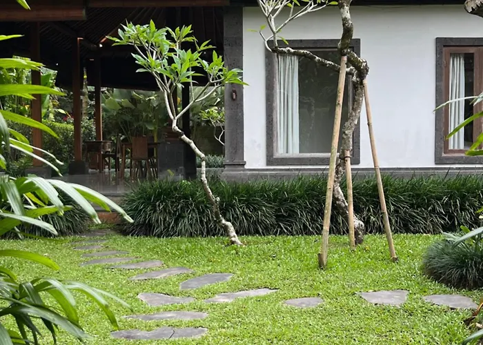 Thani Villa