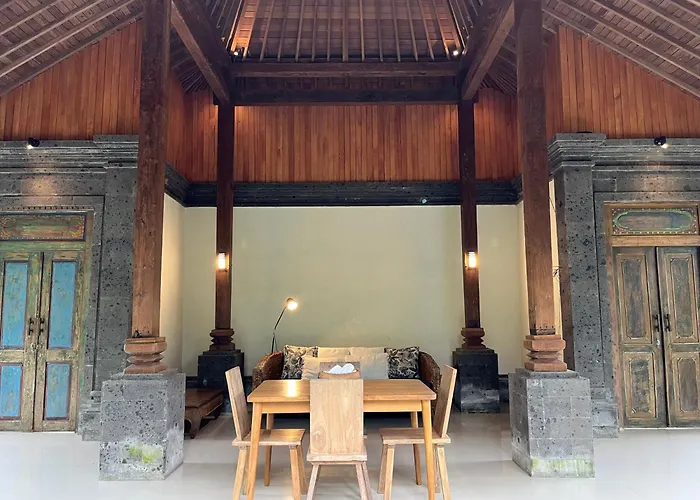 Thani Villa *